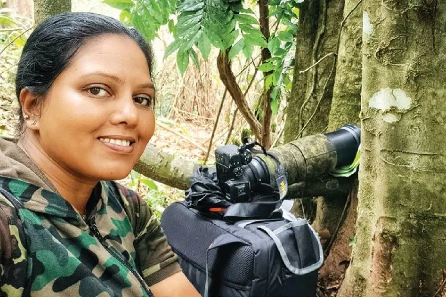 ബിസ്മിയുടെ വിരല്‍ത്തുമ്പിലുണ്ട് കാടിന്റെ ബീറ്റ്