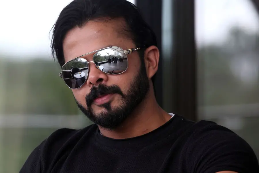 IPL 2012: Supreme Court stays order requiring insurer to pay Rs 82.80 lakh for Sreesanth's injury