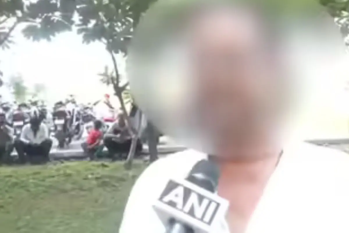 Father of the Odia medical student speaks to reporters after refuting West Bengal Chief Minister Mamata Banerjee's claim about the timing of his daughter's assault, in Durgapur on Sunday. Photo: ANI