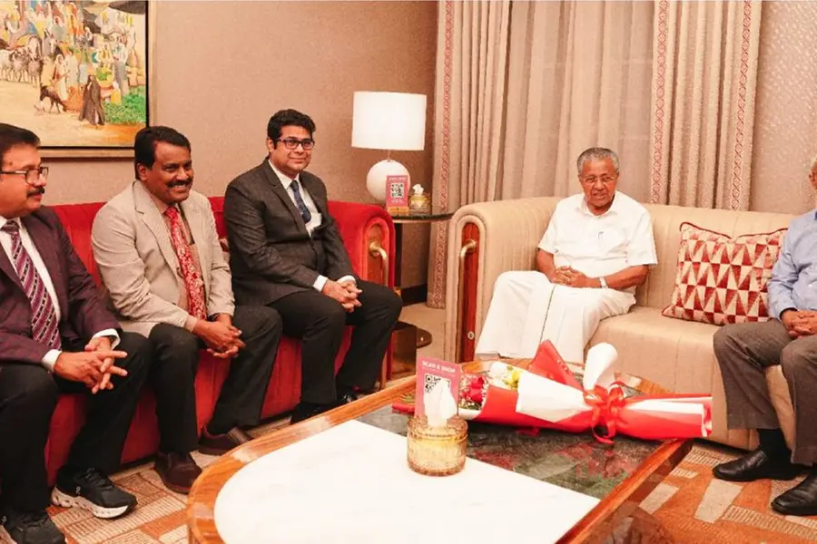 ഹ്രസ്വസന്ദർശനത്തിനായി ബഹ്റൈനിലെത്തിയ മുഖ്യമന്ത്രിക്ക് സ്വീകരണം നൽകി