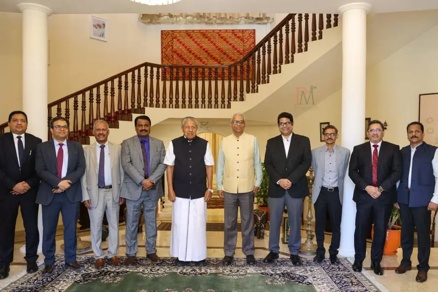 ബഹ്റൈനിലെ ഇന്ത്യൻ അംബാസഡർ മുഖ്യമന്ത്രിക്ക് വിരുന്ന് നൽകി