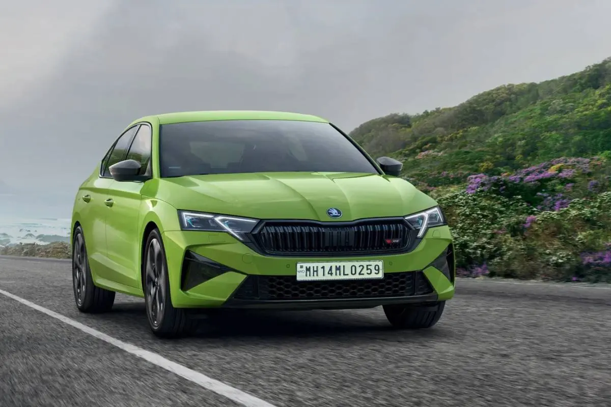 സ്‌കോഡ ഒക്ടാവിയ ആര്‍എസ് | Photo: Skoda India