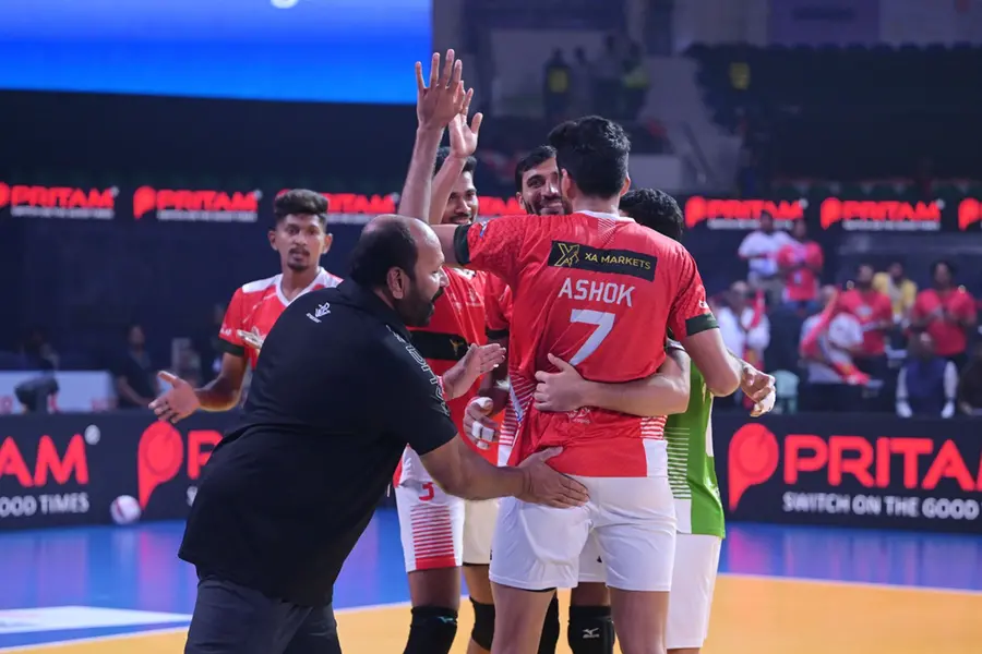 പ്രൈം വോളിബോള് ലീഗ്; കൊല്ക്കത്ത തണ്ടര്ബോള്ട്ട്സിനെ വീഴ്ത്തി കാലിക്കറ്റ് ഹീറോസിന് ആദ്യജയം