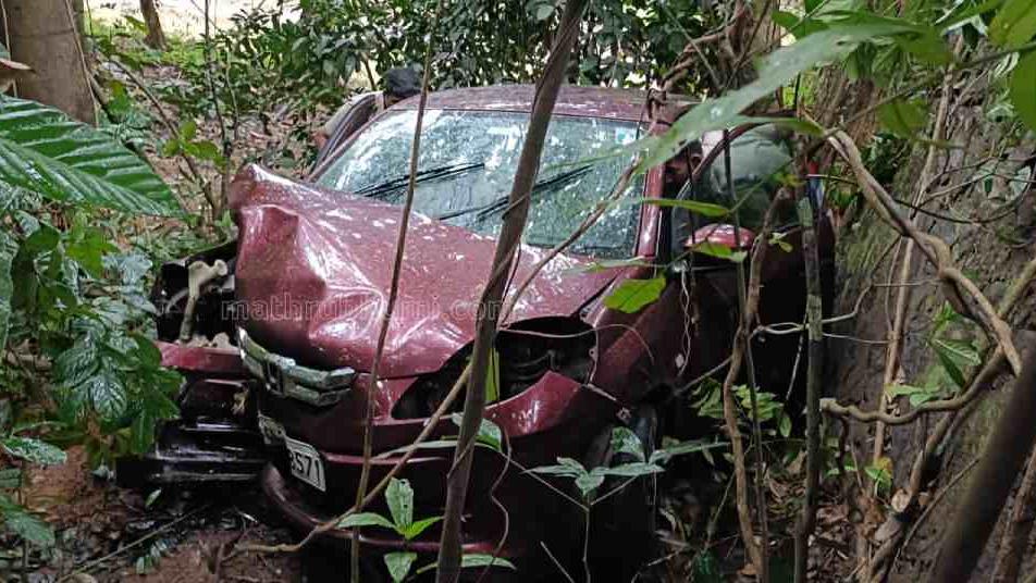 Tragic Accident: Family of Three Killed in [Location – if known]