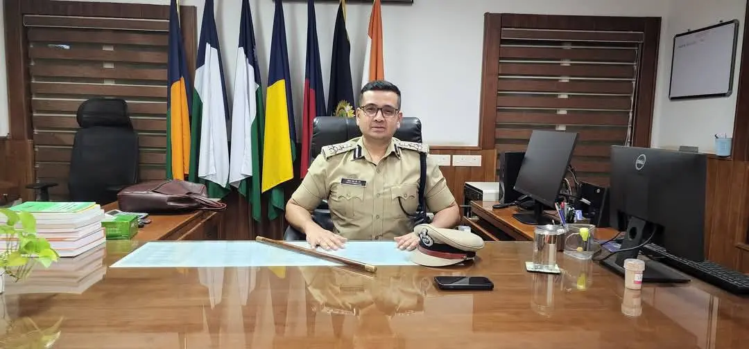 ഡിഐജി യതീഷ് ചന്ദ്ര | Photo : Facebook
