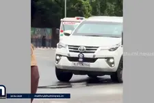 നിയമപാലകർക്ക് നിയമലംഘനം ആകാമോ? പിഴയൊടുക്കാതെ വിലസുന്നതിൽ ഡിജിപിയുടെ വാഹനങ്ങളും