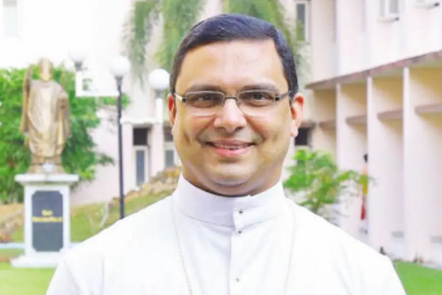 വിദ്യാലയങ്ങളിലെ സമാധാനാന്തരീക്ഷം തകര്ക്കാന് ശ്രമിക്കുന്നവരെ ഭരണകര്ത്താക്കള് പിന്തുണയ്ക്കുന്നു - മാര് തോമസ് തറയില്