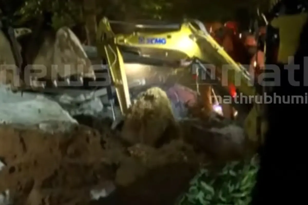 Visuals from the rescue operation in Adimali | Photo: Screen grab of Mathrubhumi News