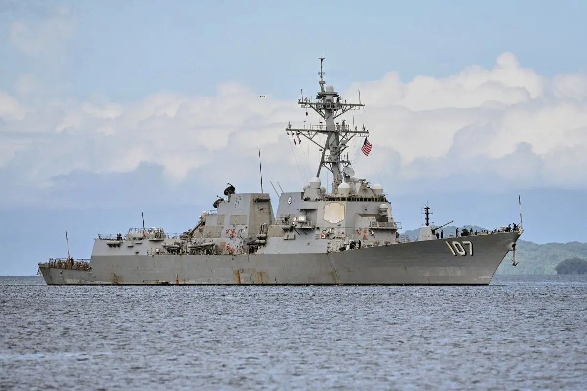 The USS Gravely destroyer arrives to dock for military exercises in Port-of-Spain, Trinidad and Tobago | Photo: AP