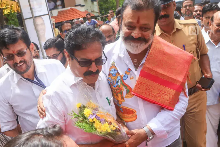 Union Minister Suresh Gopi has hinted that Thrissur Mayor M.K. Varghese