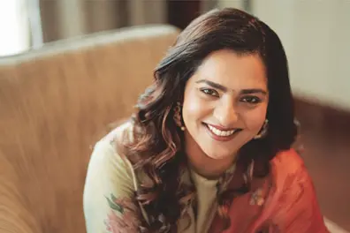 Parvathy Thiruvothu to star in Don Palathara’s next flick alongside Dileesh Pothan