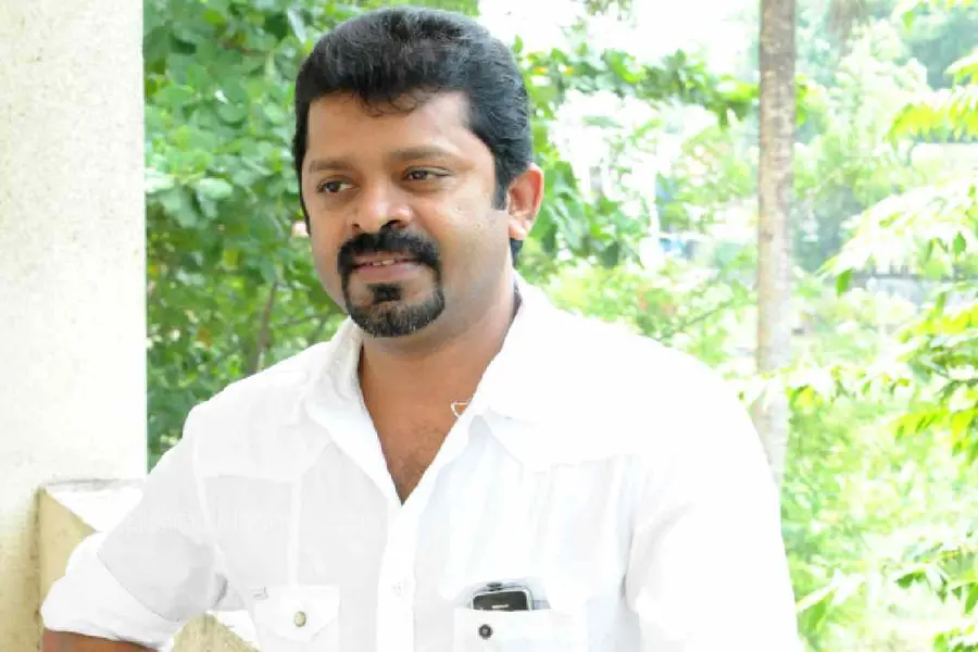സച്ചി കവിതാപുരസ്‌കാരത്തിന് കൃതികള്‍ ക്ഷണിക്കുന്നു