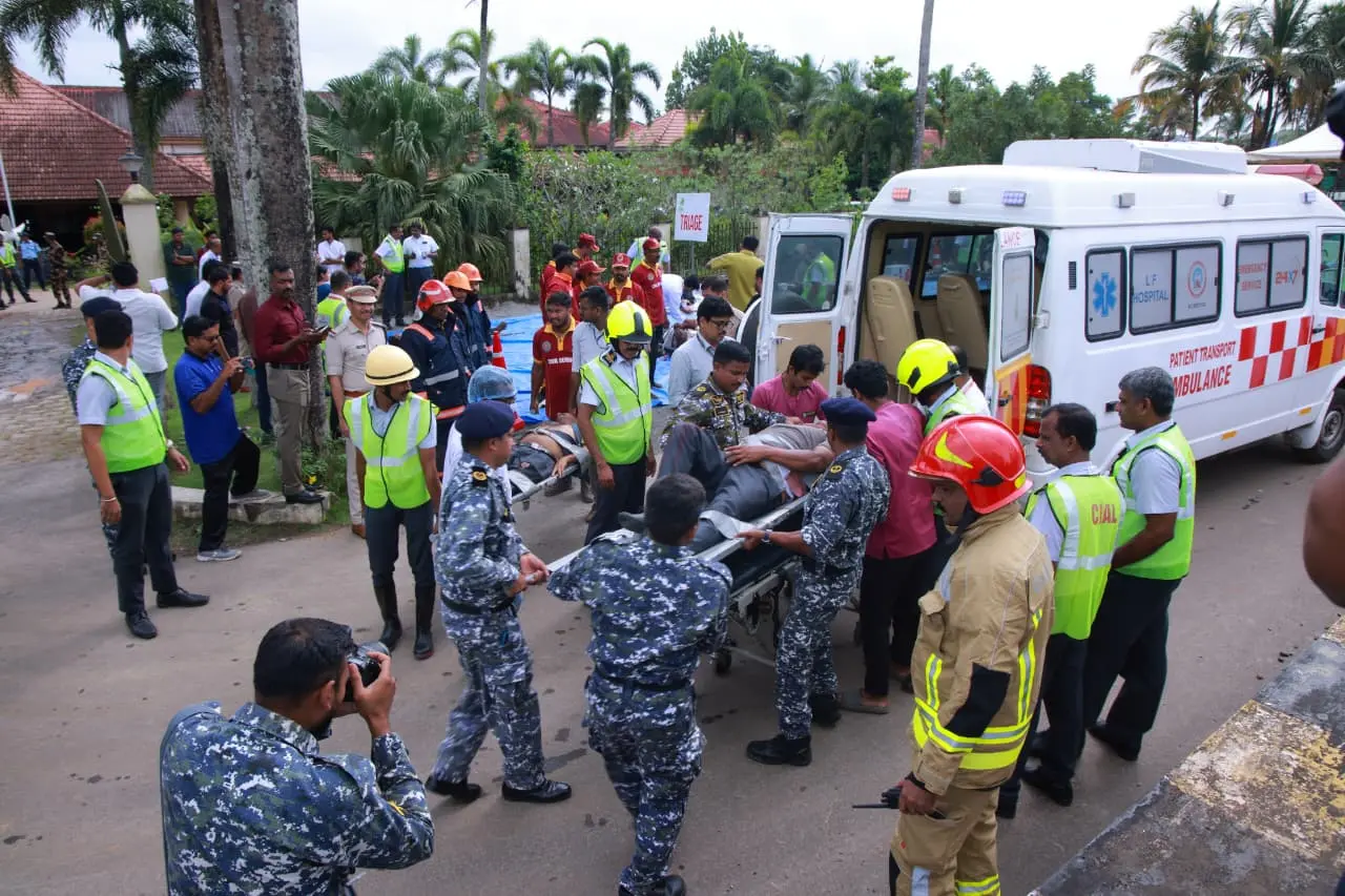 സിയാലില്‍ നടന്ന ഫുൾസ്‌കെയില്‍ എമര്‍ജൻസി മോക്ഡ്രില്ലില്‍നിന്ന്.