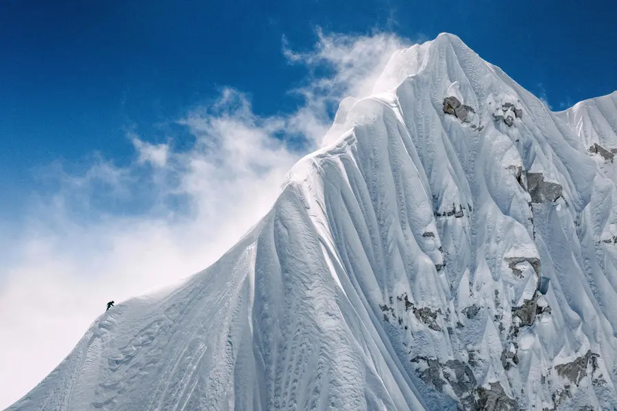 Helicopter on rescue mission crash lands near Everest, pilot escapes unhurt