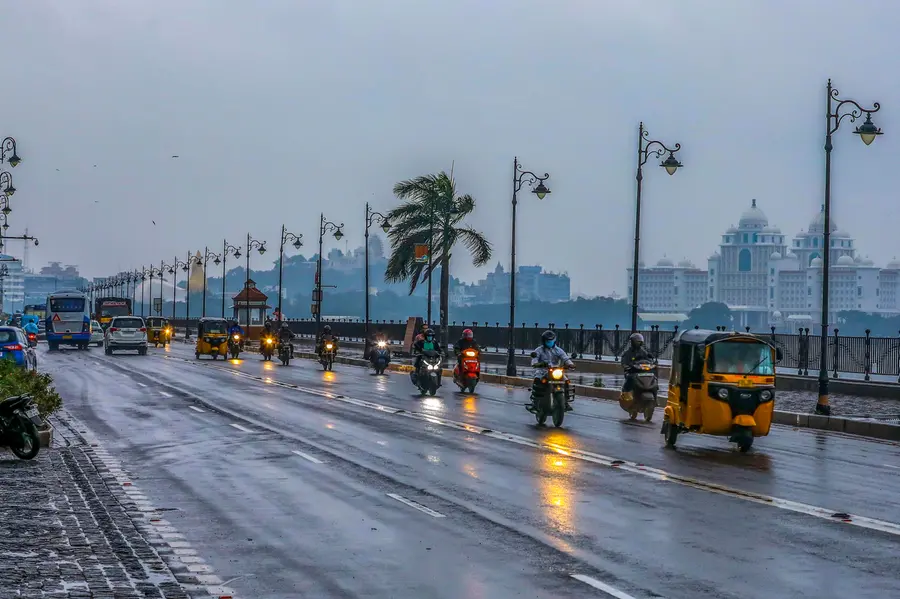 Cyclone montha