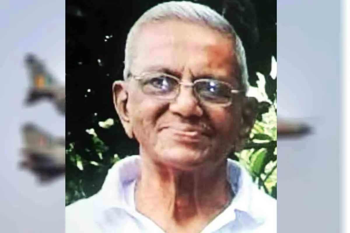 ഗ്രൂപ്പ് ക്യാപ്റ്റൻ (റിട്ട.) എം.കെ. രാഘവ മേനോൻ