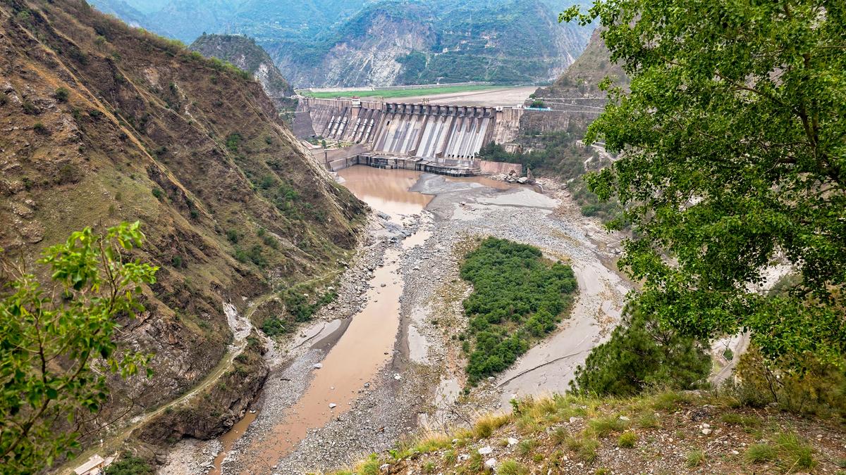 India Counterattack: Pakistan Overwhelmed – Water Crisis & Crop Loss