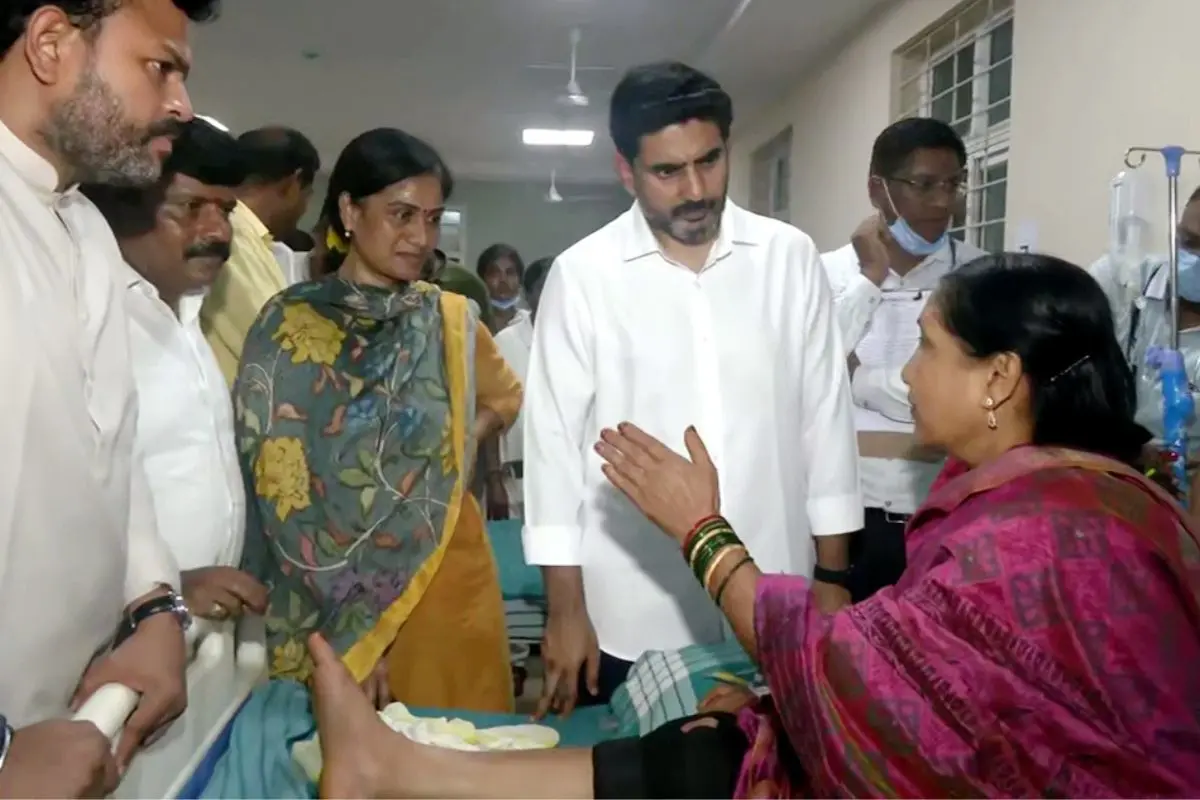 Nara Lokesh and Union Minister of Civil Aviation Kinjarapu Rammohan Naidu visit the hospital to meet the injured in a stampede at Venkateswara Swamy Temple, in Srikakulam on Saturday. (ANI Video Grab)