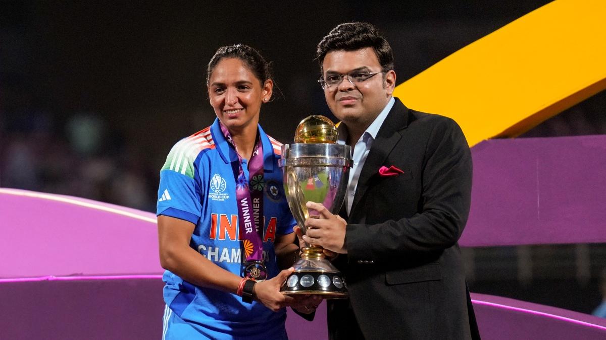 Harmanpreet Singh’s Victory Salute: Touching Feet, Jai Shah’s Gentle Restraint