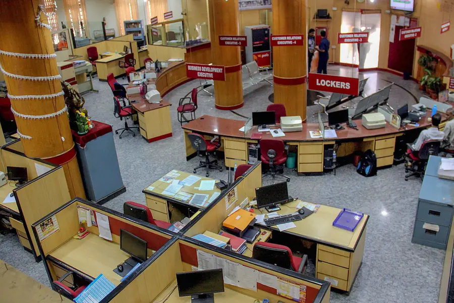 What should you consider before investing in a 3-year fixed deposit?