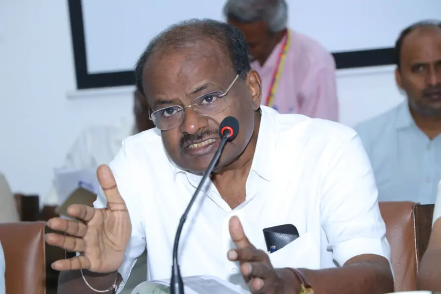 H D Kumaraswamy