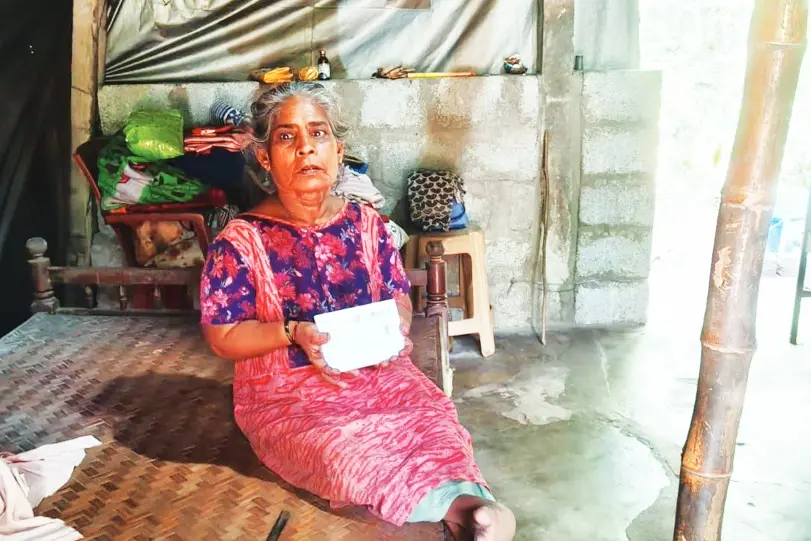 ശൗചാലയമില്ല, റേഷന് കാര്ഡില്ല, ആകെയുള്ള 4 സെന്റിന് ആധാരമോ രേഖകളോ ഇല്ല; ഇവിടെയുണ്ട്, ഒറ്റമുറിക്കൂരയിലെ യഥാര്ഥ അതിദരിദ്രര്