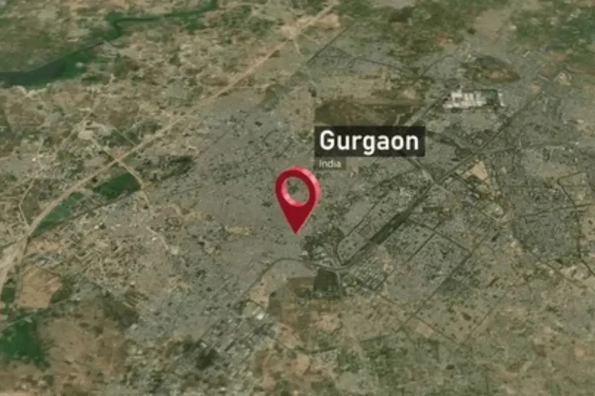 Gurugram traffic police have partnered with Google to display real-time speed limits and accident-prone zones on Google Maps, aiming to make city roads safer for commuters. Photo: Canva
