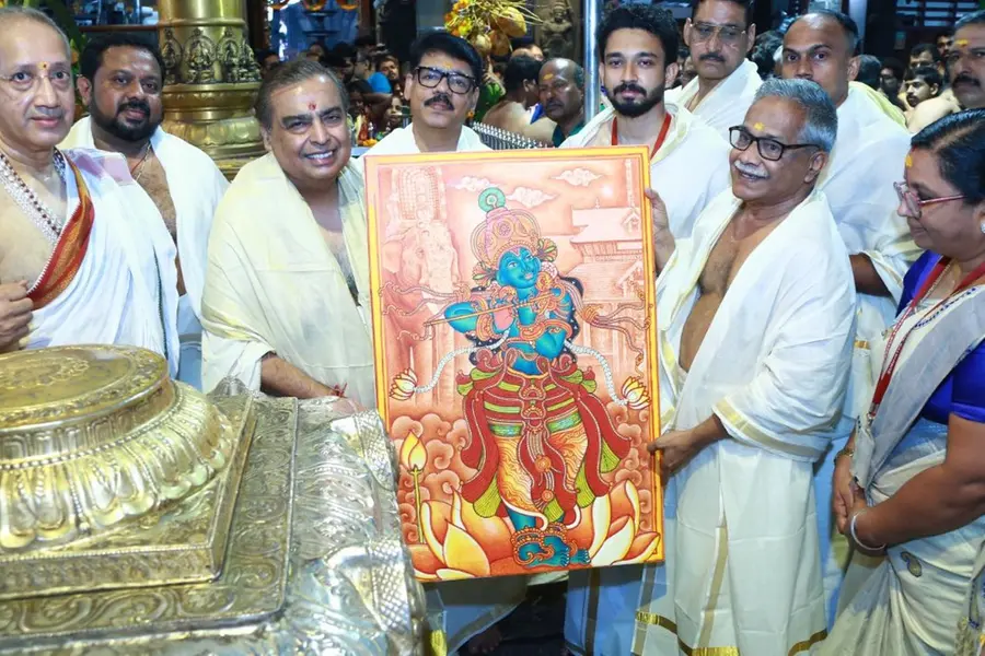 Reliance Industries chairman Mukesh Ambani visits Guruvayur temple; offers Rs 15 cr for hospital project