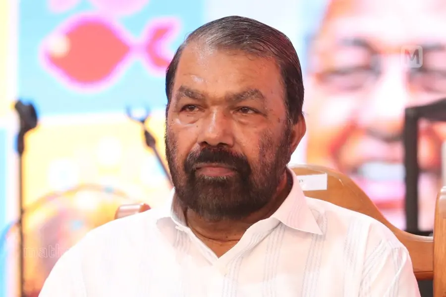 പ്രിൻസിപ്പലിന് എന്തധികാരം? സ്കൂളിന് NOC കൊടുക്കുന്നത് സർക്കാർ; ഗണഗീതത്തിൽ പ്രിൻസിപ്പലിനെതിരേയും അന്വേഷണം