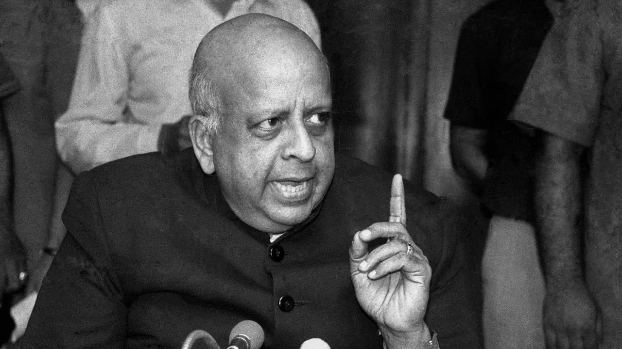 ടി.എൻ. ശേഷൻ | Photo: PTI