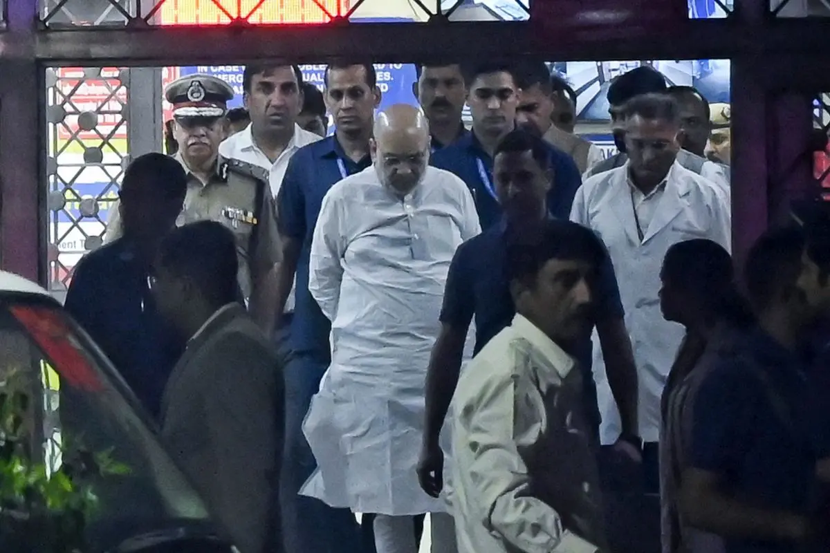 Home Minister Amit Shah visits Lok Nayak Hospital to meet victims of the blast near Red Fort, in New Delhi, Monday, Nov. 10, 2025. (PTI Photo)