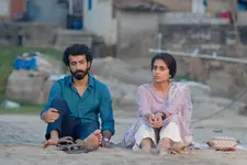 ഒരുവട്ടം കേട്ടാൽ വീണ്ടും കേൾക്കാൻ തോന്നും; ‘ഇത്തിരി നേര’ത്തിലെ \"മധുരമൂറുന്ന\" ഗാനം