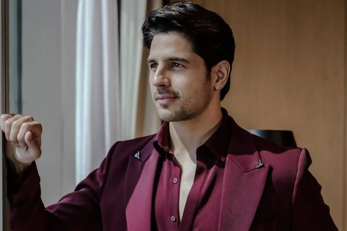 സിദ്ധാർത്ഥ് മൽഹോത്ര/ Instagram(sidmalhotra)