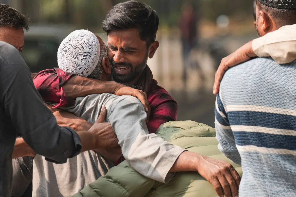 Relatives of Nouman, who died in the blast near Red Fort, mourn, outside a mortuary at Maulana Azad Medical College, New Delhi, on Tuesday, Nov 11, 2025 | Photo: PTI