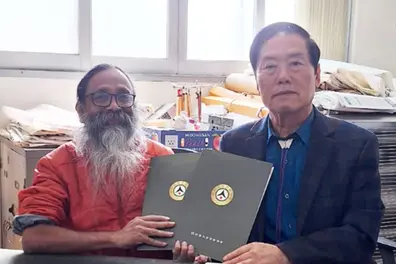 Malayalam calligrapher Narayana Bhattathiri becomes first Indian to head World Calligraphy Association