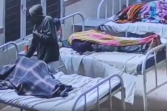 A screengrab of video showing theft at Andhra hospital