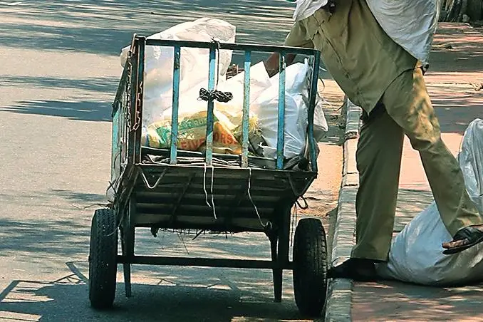 സംസ്ഥാനത്തെ നഗരങ്ങൾ വളരുന്നു; എന്നാൽ ശുചീകരണ തൊഴിലാളികൾ കൂടുന്നില്ല