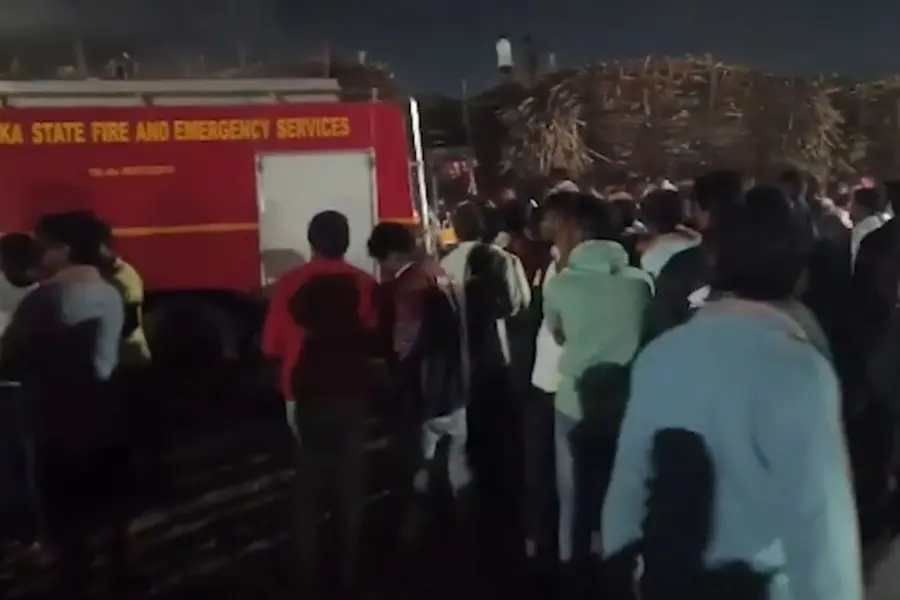protest by sugarcane growers turned violent at the Sameerwadi Godavari factory in Mudhol taluk