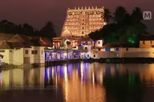 ശ്രീപദ്മനാഭസ്വാമി ക്ഷേത്രം: മൂലബിംബത്തിന്‍റെ കേടുപാടുകള്‍ പരിഹരിക്കാനുള്ള റിപ്പോര്‍ട്ട് ഹൈക്കോടതിയ്ക്ക് സമര്‍പ്പിച്ചു