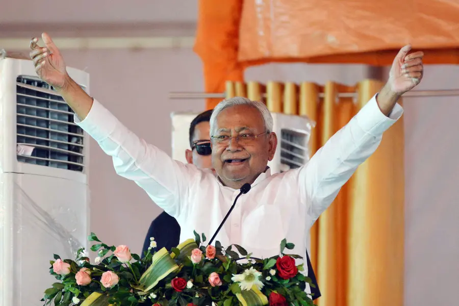 ബിഹാറില്‍ എന്‍ഡിഎ വന്‍ ഭൂരിപക്ഷത്തോടെ അധികാരത്തിലേക്ക്; തകര്‍ന്നടിഞ്ഞ് ഇന്ത്യാ മുന്നണി