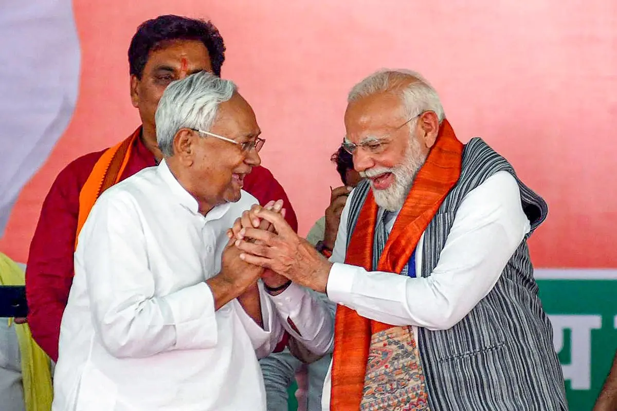 Prime Minister Narendra Modi with Bihar Chief Minister Nitish Kumar