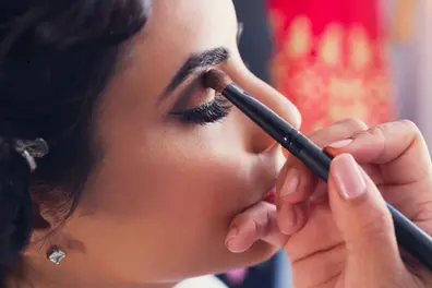Struggling with smudging and fading? Here’s how to make your wedding makeup last all day