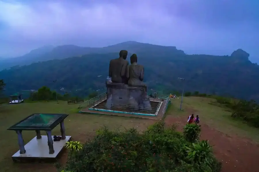 ലിയോനാർഡോ ഡികാപ്രിയോ പറഞ്ഞ ‘ഭൂമിയിലെ സ്വർഗം’; നമ്മുടെ കേരളത്തിന്റെ സ്വന്തം...