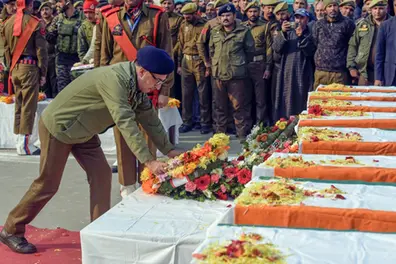 Why were explosives seized in Faridabad transferred to Srinagar, leading to Nowgam blast