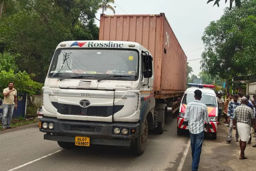container-lorry