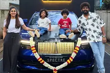 നയന്‍സിന് വിഘ്‌നേഷിന്റെ സര്‍പ്രൈസ്; പിറന്നാള്‍ സമ്മാനമായി 10 കോടിയുടെ കാര്‍