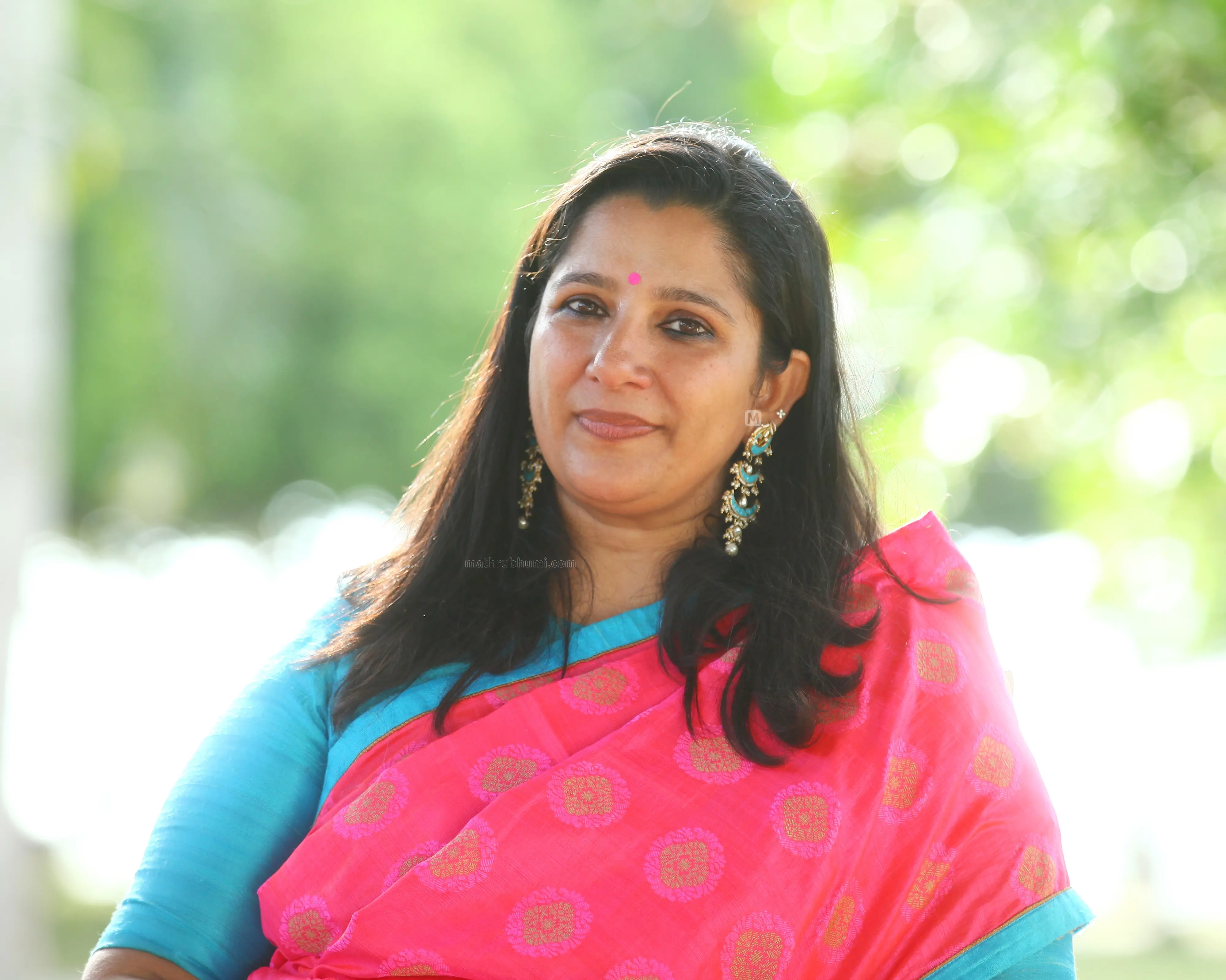 നിഷ ജോസ്