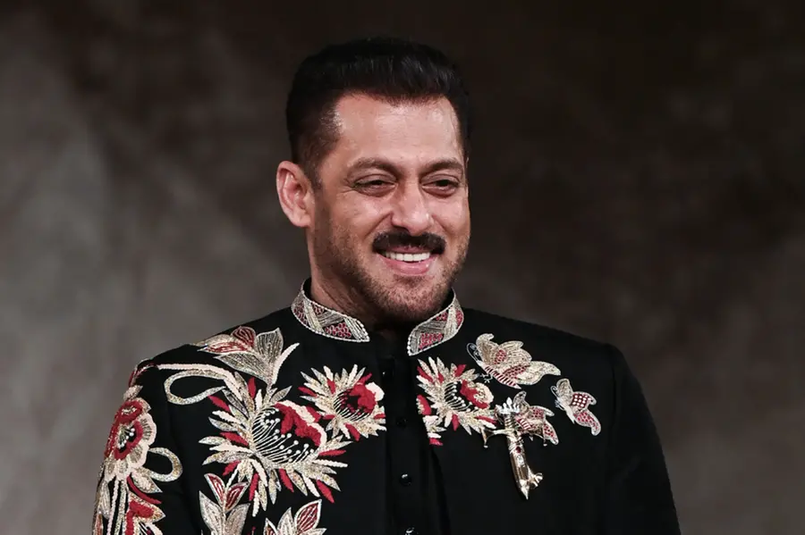 Choreographers Piyush Bhagat and Shazia Samji share their experience working with Salman Khan on his film sets.