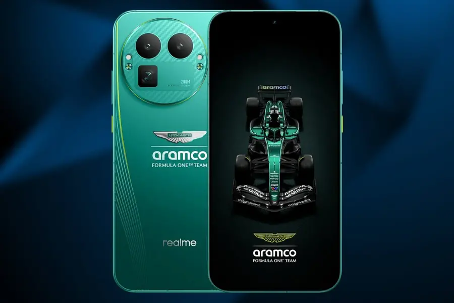 Realme GT 8 Pro in its Aston Martin Racing Green finish