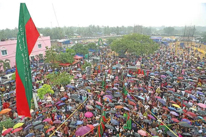 ബീമാപള്ളി ഉറൂസിന് കൊടിയേറി